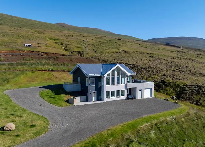 Villa In Akureyri With A Hot Tub And Scenic View