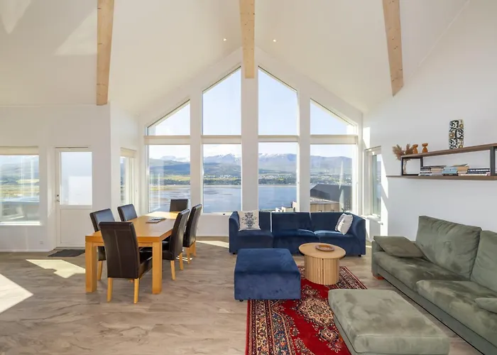 Villa In Akureyri With A Hot Tub And Scenic View